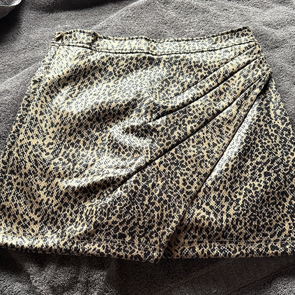 Pink Lily Leopard Print Mini Skirt